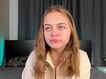 linnblowe from Chaturbate is Freechat