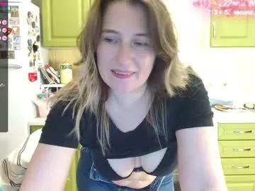 lissa_charmingmilf from Chaturbate