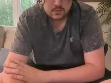 Little_boi2much from Chaturbate