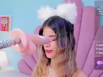 little_hannie from Chaturbate