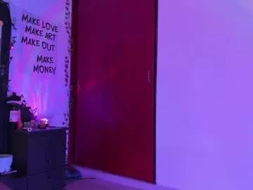 little_kayla_ from Chaturbate
