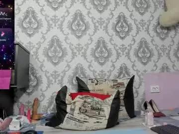 little_letti from Chaturbate is Freechat