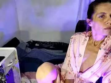 little_savage from Chaturbate