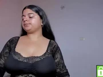 Little_shaara from Chaturbate