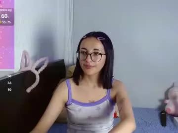Littlee__bunny from Chaturbate