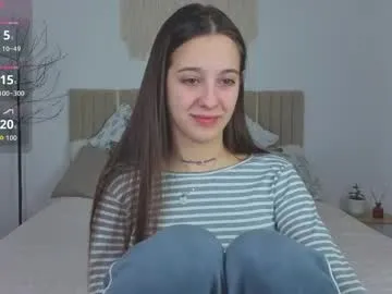 littlee_cherry18 from Chaturbate is Freechat