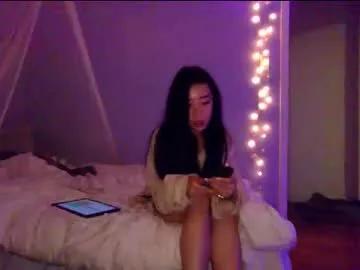 littlefreak_210 from Chaturbate