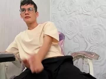littlemax23 from Chaturbate