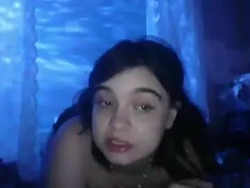 littlemissposie from Chaturbate