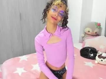 littlemoon18 from Chaturbate