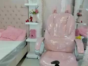 littlesofii from Chaturbate