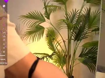 livia_starr from Chaturbate