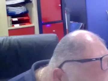 livingstone_j from Chaturbate