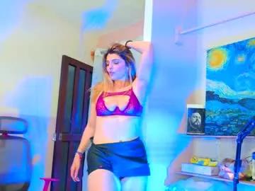 lizzymontana from Chaturbate