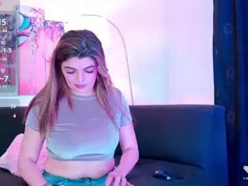lizzymontana from Chaturbate