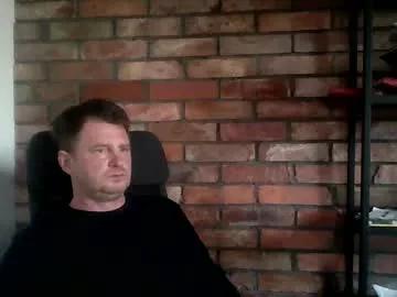 lllukasssxxx from Chaturbate