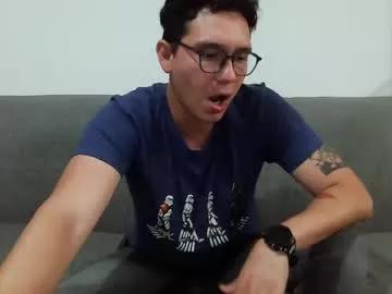 lobomx19 from Chaturbate