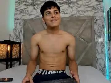 Loganjhonson from Chaturbate