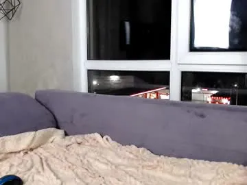 lolacash777 on Chaturbate 