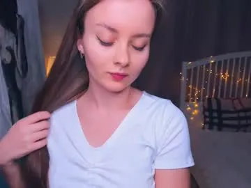 lolacorish from Chaturbate