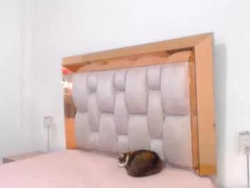 lolaperrys from Chaturbate