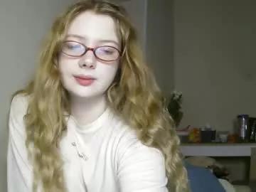 lollylol11 from Chaturbate