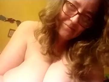 lolo_hrh from Chaturbate