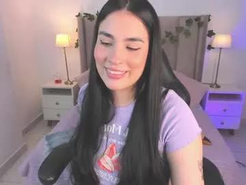 loly_peach from Chaturbate