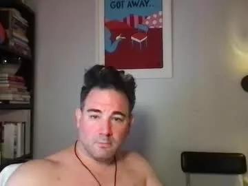 lookingaroundtowntoo from Chaturbate