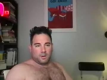 lookingaroundtowntoo from Chaturbate