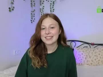 Lottie_shine from Chaturbate