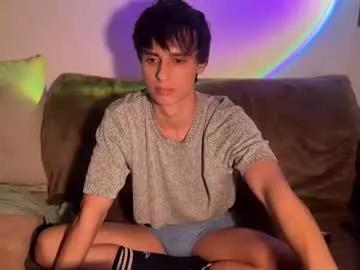 Luan2006lovecarti from Chaturbate