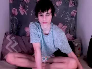 Luan2006lovecarti from Chaturbate