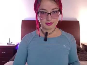 luccycollins_ from Chaturbate