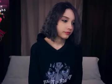 luellazahnen from Chaturbate is Freechat