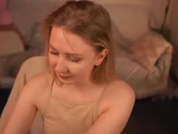 lulu_lovett from Chaturbate