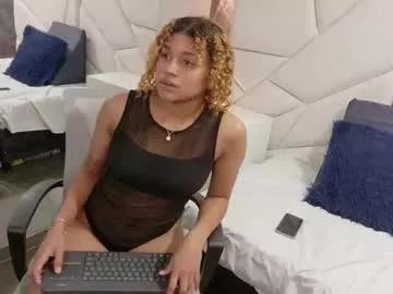 luna_a18 from Chaturbate is Freechat