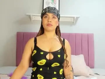 lunaaitana from Chaturbate is Freechat