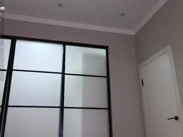 Lunajii from Chaturbate