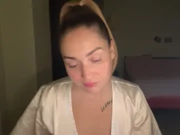 lunali_ from Chaturbate is Freechat