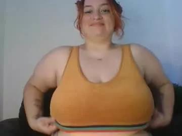 luu__moon from Chaturbate