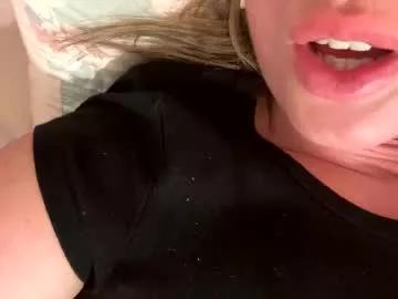 luuunaheartxxx from Chaturbate