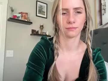 luxlovely111 from Chaturbate