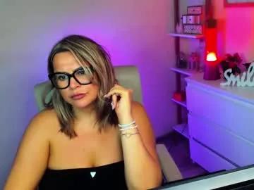 luxxx_diana from Chaturbate