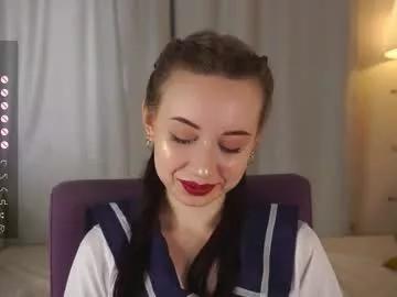 lynngroves from Chaturbate