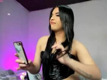 Madam_osher from Chaturbate