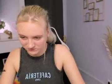 madam_ulis from Chaturbate