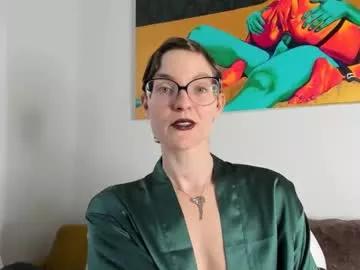 madammezusa from Chaturbate