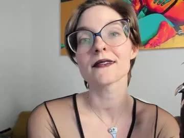 madammezusa from Chaturbate