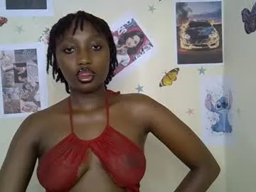 maee_y on Chaturbate 